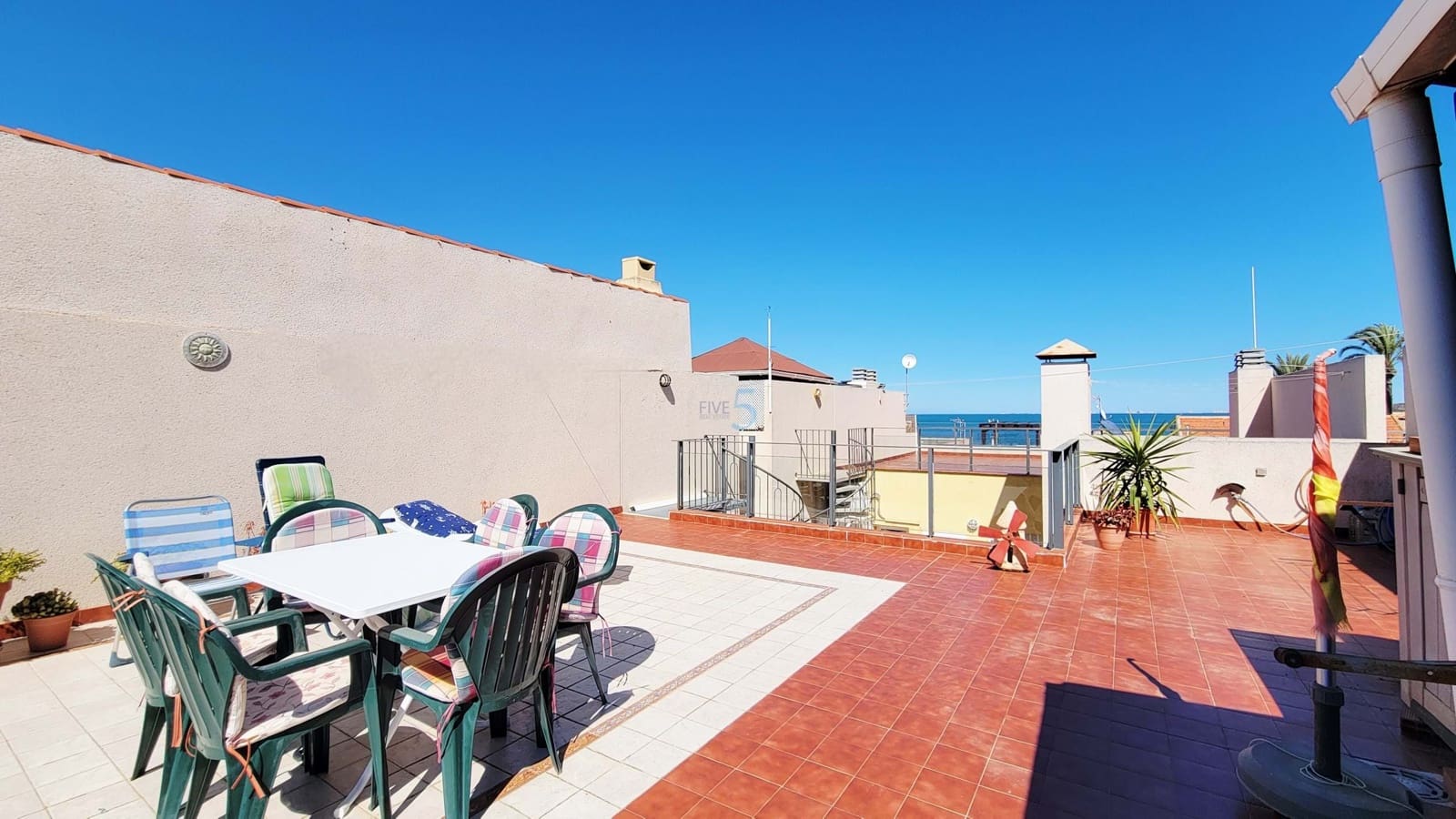 2 bedroom Apartment for sale in Los Urrutias - € 159,000 (Ref: 9700017)