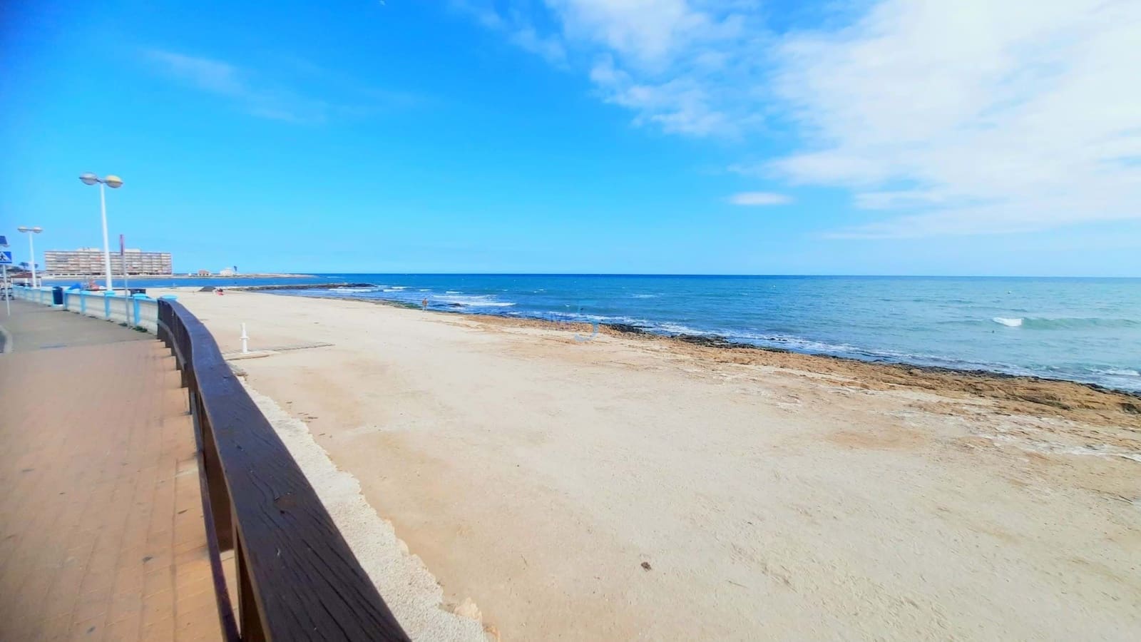 3 sovrum Lägenhet till salu i Torrevieja - 140 000 € (Ref: 9700111)