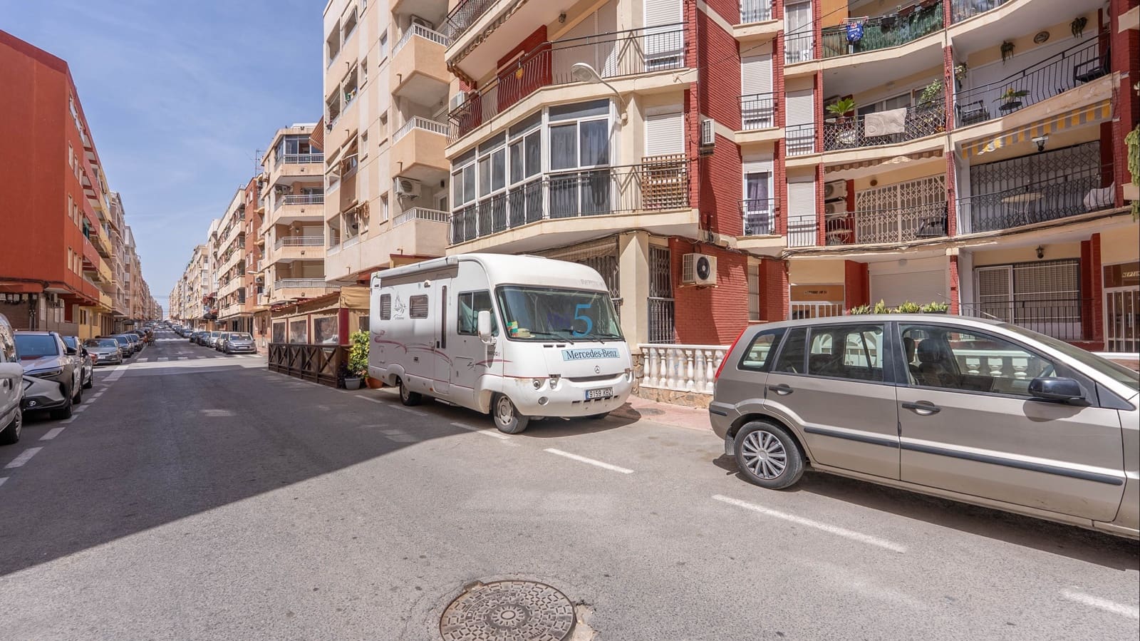 3 sovrum Lägenhet till salu i Torrevieja - 140 000 € (Ref: 9700111)