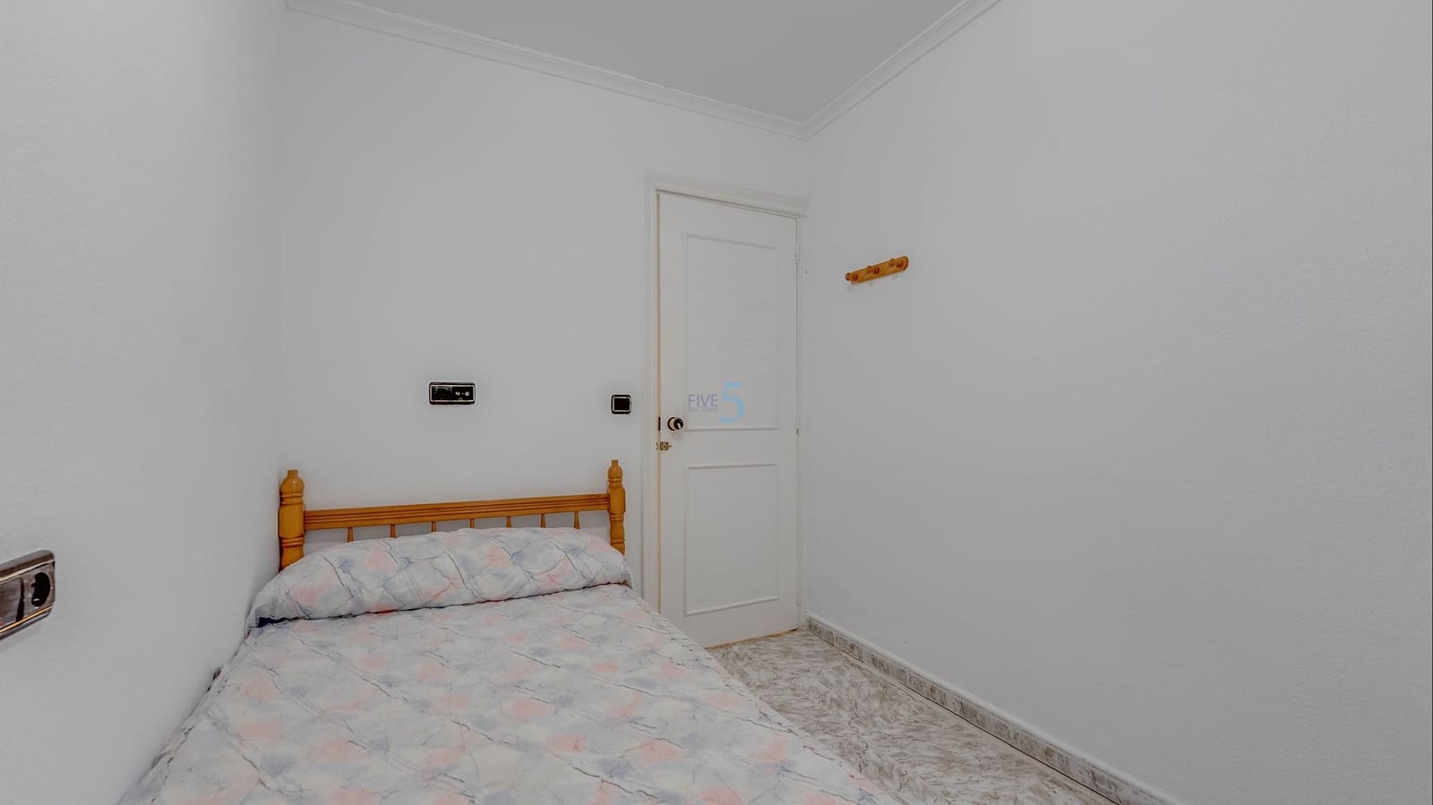 3 sovrum Lägenhet till salu i Torrevieja - 140 000 € (Ref: 9700111)