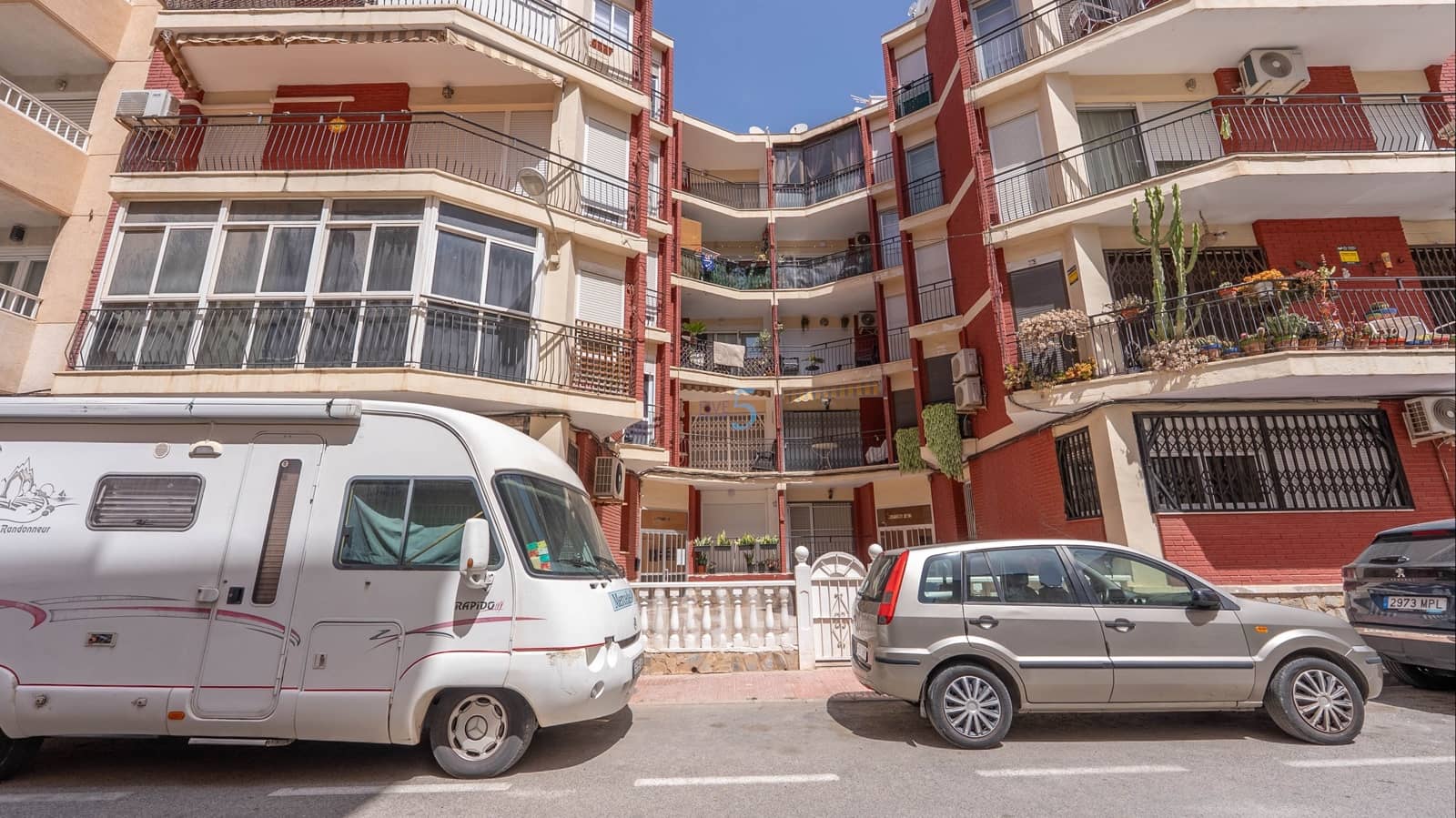 3 sovrum Lägenhet till salu i Torrevieja - 140 000 € (Ref: 9700111)