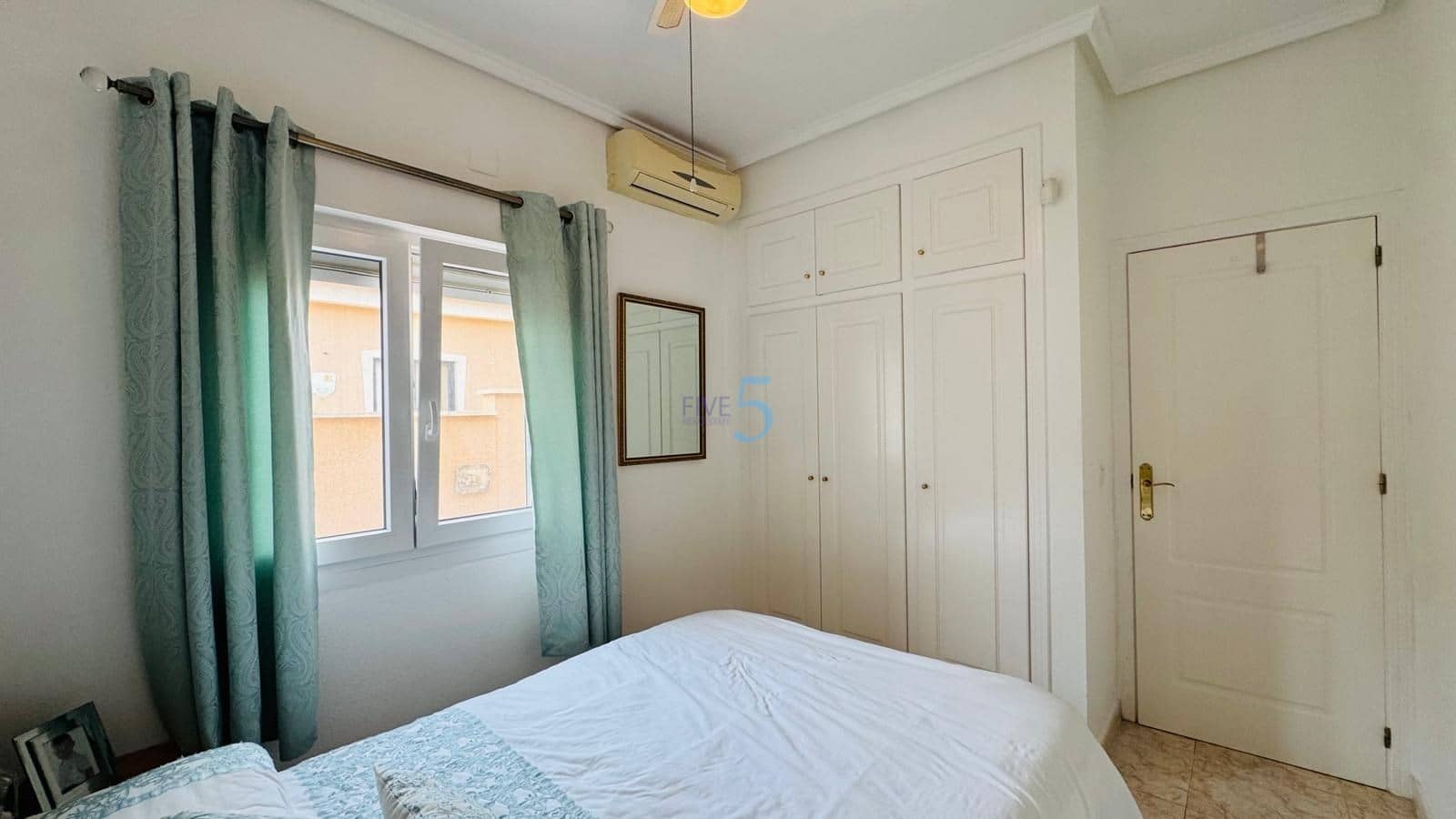 3 chambre Villa/Maison à vendre à Ciudad Quesada avec piscine garage - 299 995 € (Ref: 9703253)