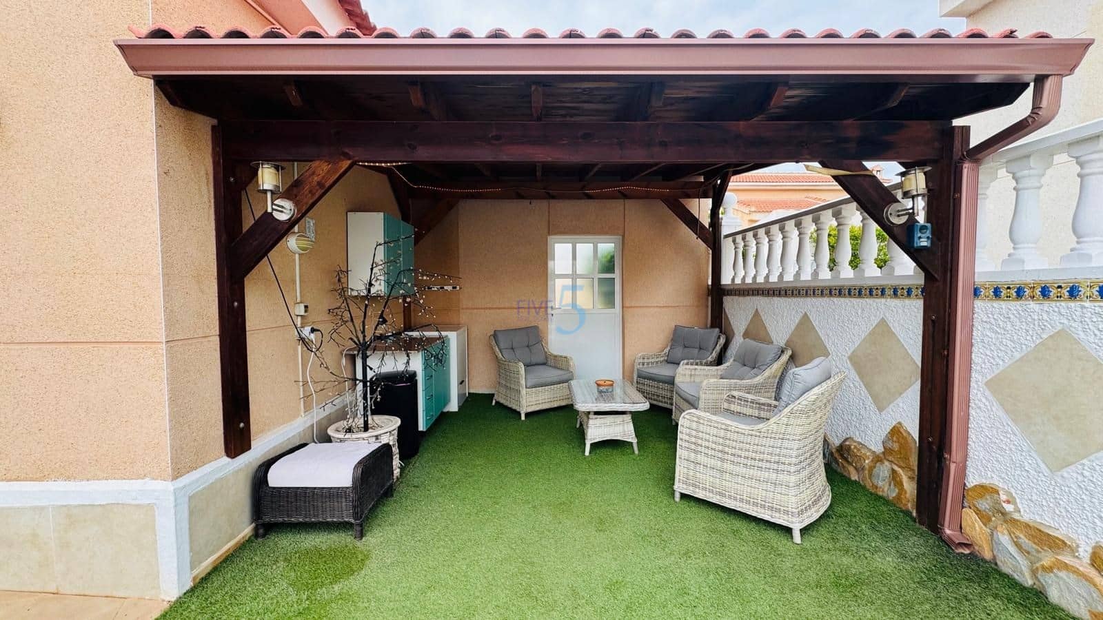 3 chambre Villa/Maison à vendre à Ciudad Quesada avec piscine garage - 299 995 € (Ref: 9703253)