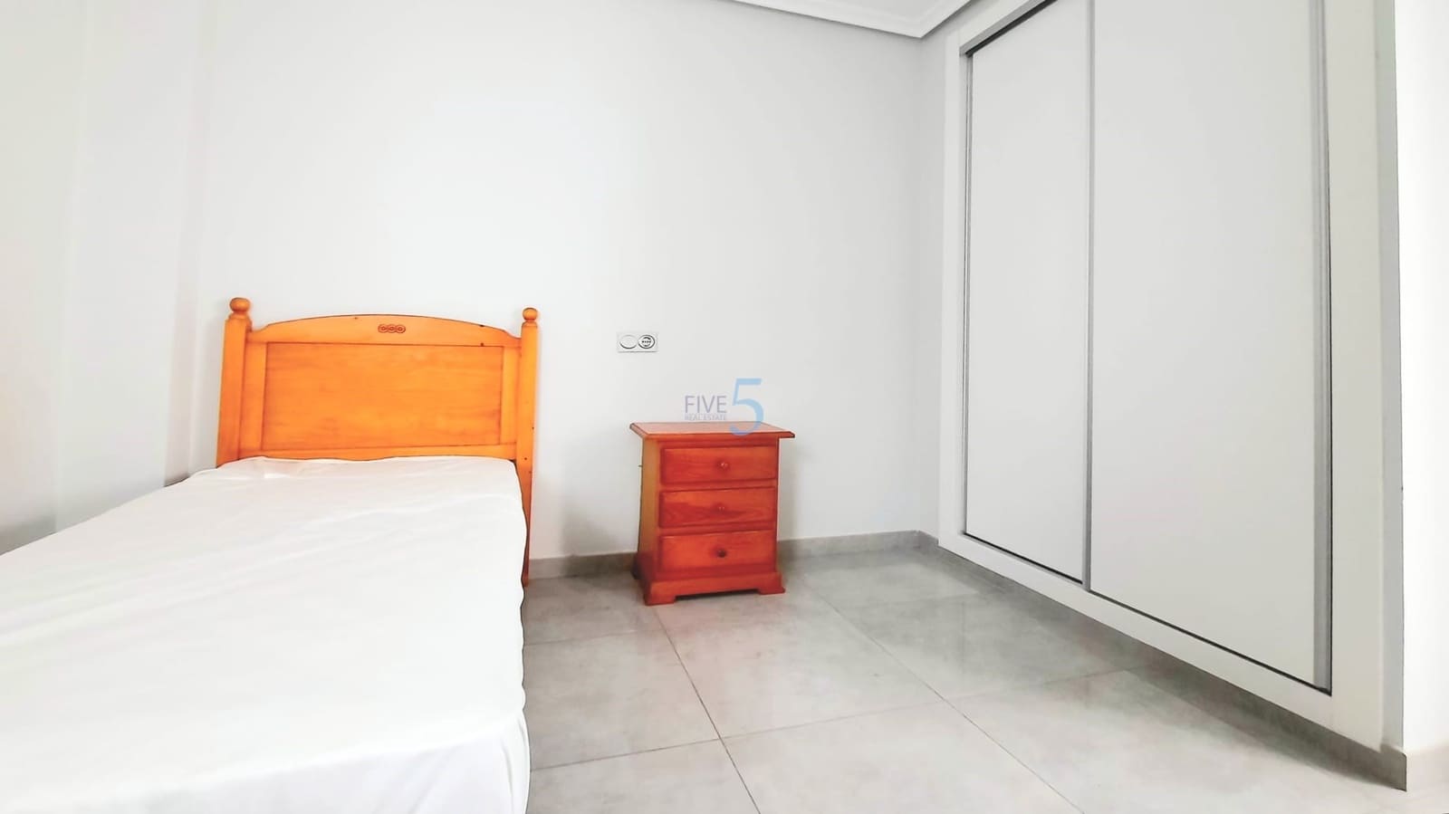 3 soveværelse Lejlighed til salg i Los Montesinos - € 140.000 (Ref: 9703254)