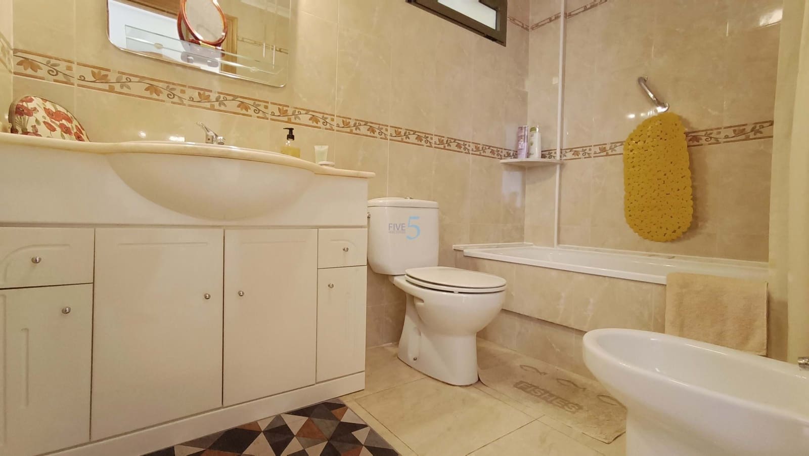 2 sovrum Lägenhet till salu i Guardamar del Segura med pool - 159 995 € (Ref: 9709187)