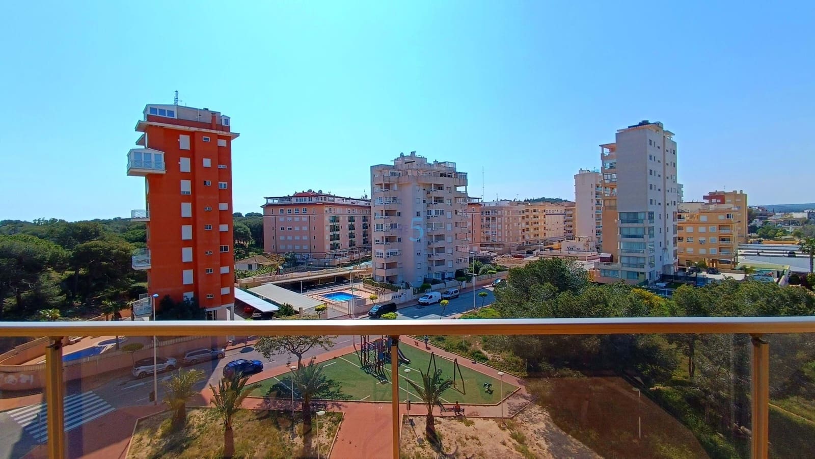 2 sovrum Lägenhet till salu i Guardamar del Segura med pool - 159 995 € (Ref: 9709187)