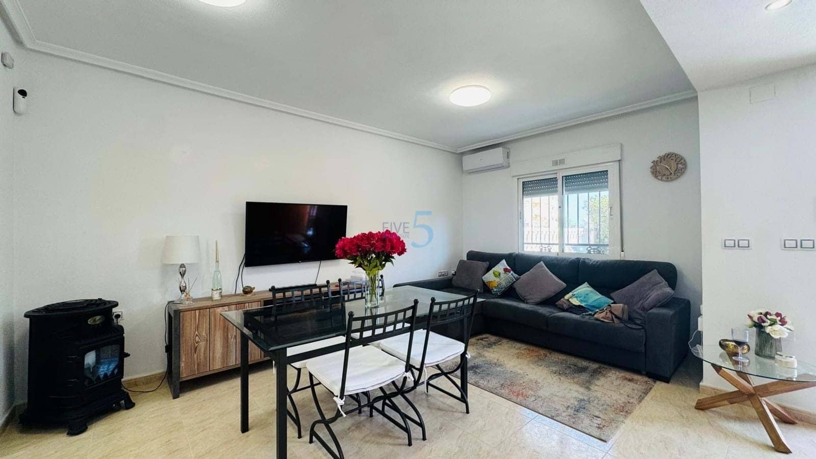 3 slaapkamer Huis te koop in Orihuela Costa met zwembad - € 290.000 (Ref: 9709447)