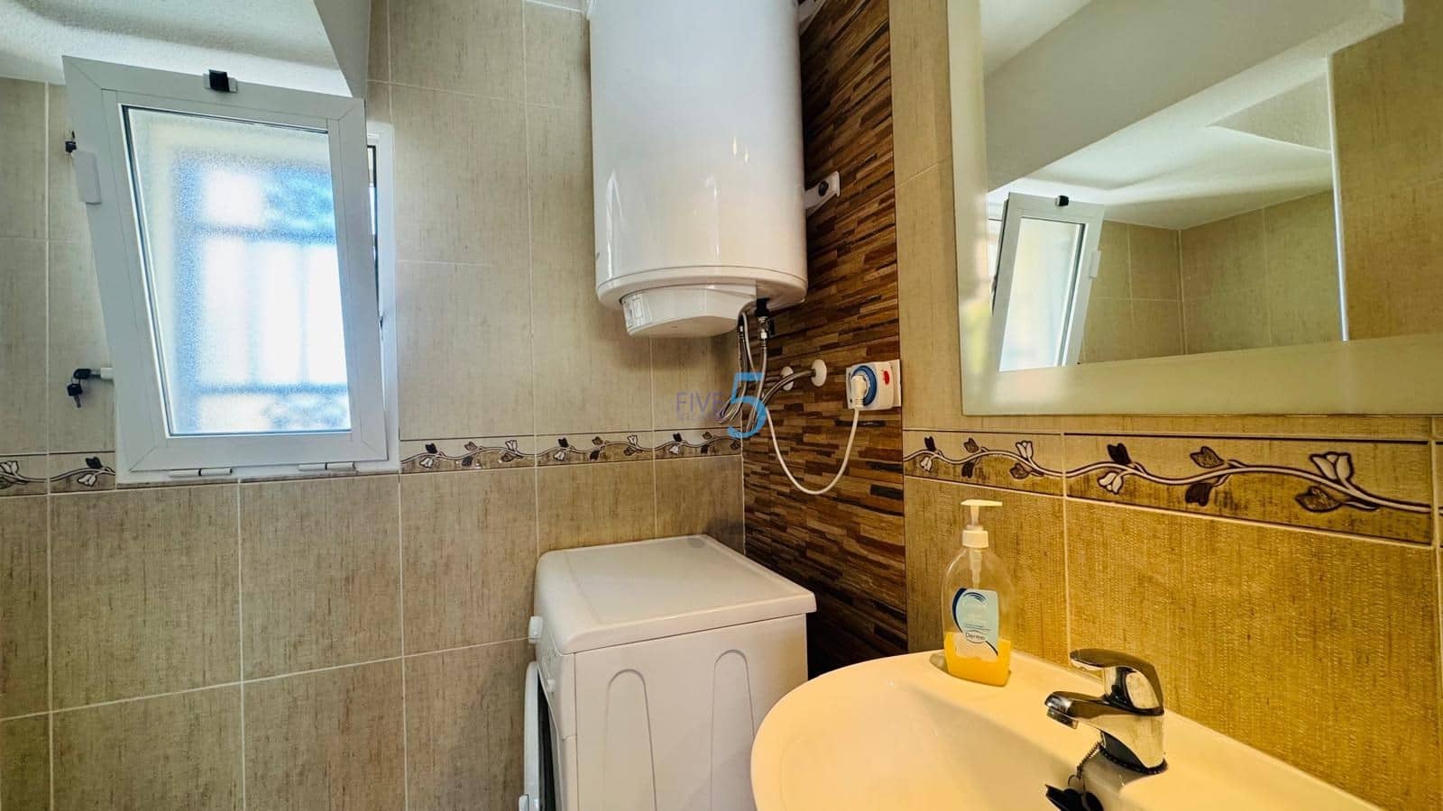 3 slaapkamer Huis te koop in Orihuela Costa met zwembad - € 290.000 (Ref: 9709447)