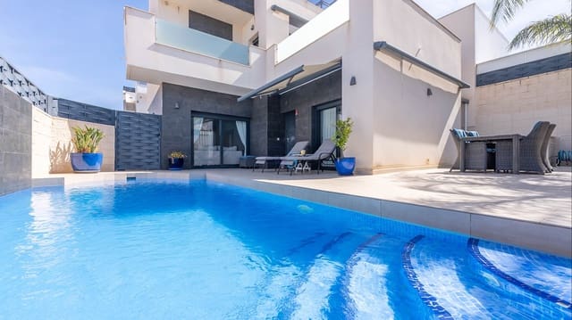 3 sypialnia Willa na sprzedaż w Benijófar z basenem garażem - 389 995 € (Ref: 9713558)