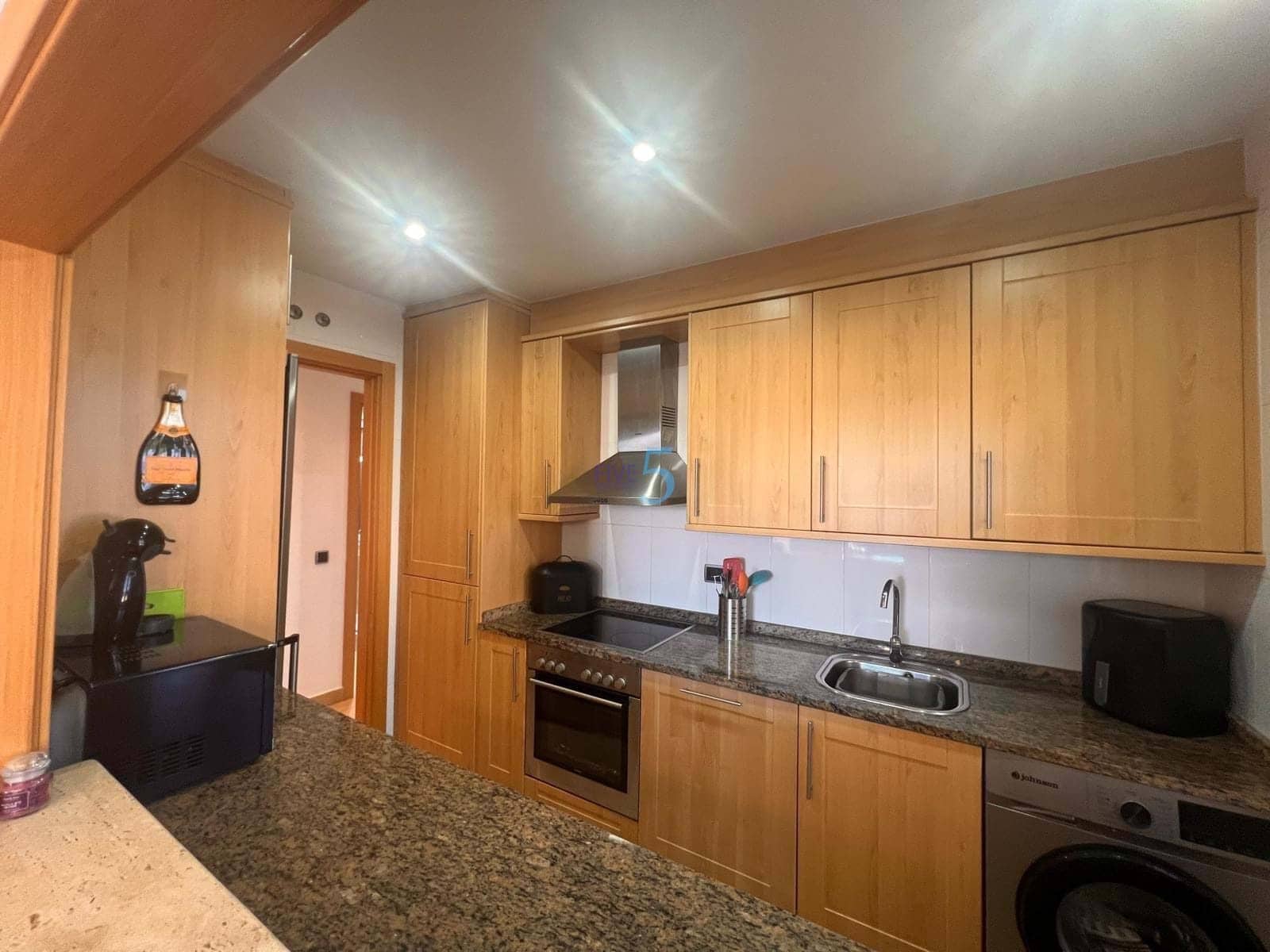 3 makuuhuone Huoneisto myytävänä paikassa Los Alcazares mukana uima-altaan 
autotalli - 265 000 € (Ref: 9713902)