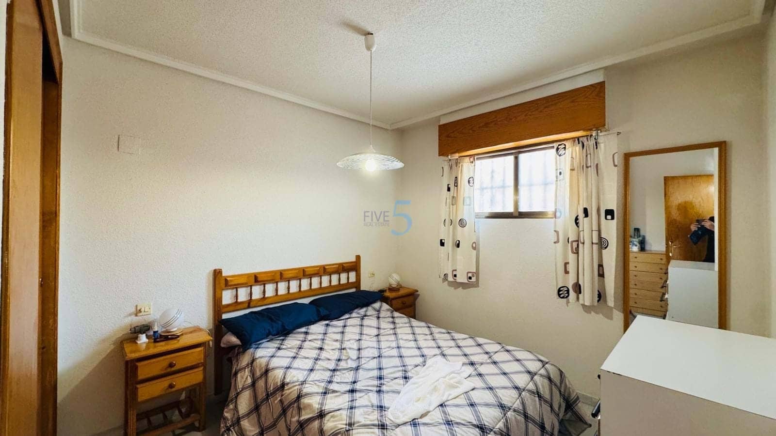 1 soverom Leilighet til salgs i Torrevieja med garasje - € 69 000 (Ref: 9714116)