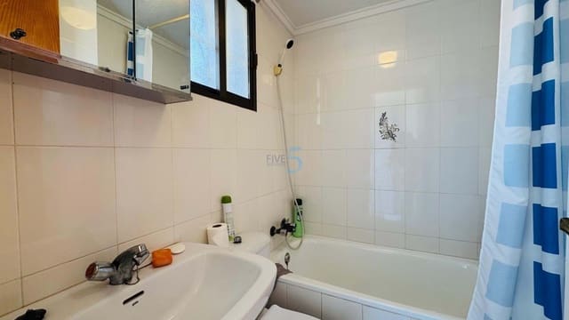 1 makuuhuone Huoneisto myytävänä paikassa Torrevieja mukana 
autotalli - 69 000 € (Ref: 9714116)