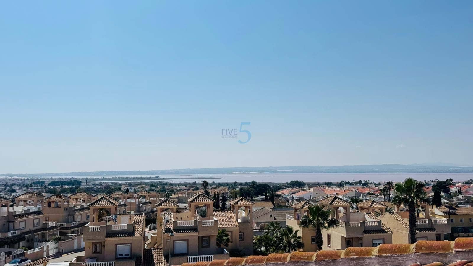 1 soverom Leilighet til salgs i Torrevieja med garasje - € 69 000 (Ref: 9714116)