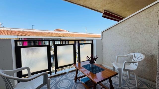 1 makuuhuone Huoneisto myytävänä paikassa Torrevieja mukana 
autotalli - 69 000 € (Ref: 9714116)