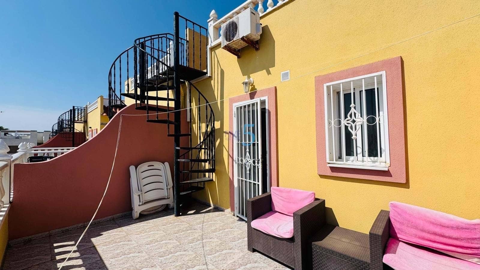 3 sypialnia Dom na sprzedaż w La Zenia z basenem - 259 000 € (Ref: 9714118)