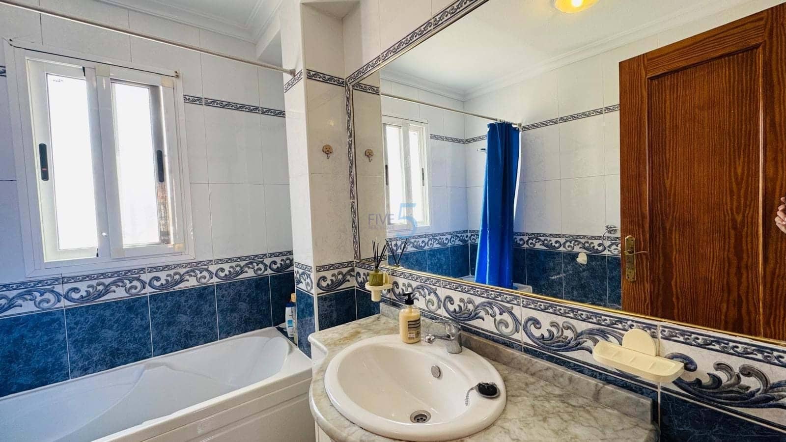 3 sypialnia Dom na sprzedaż w La Zenia z basenem - 259 000 € (Ref: 9714118)