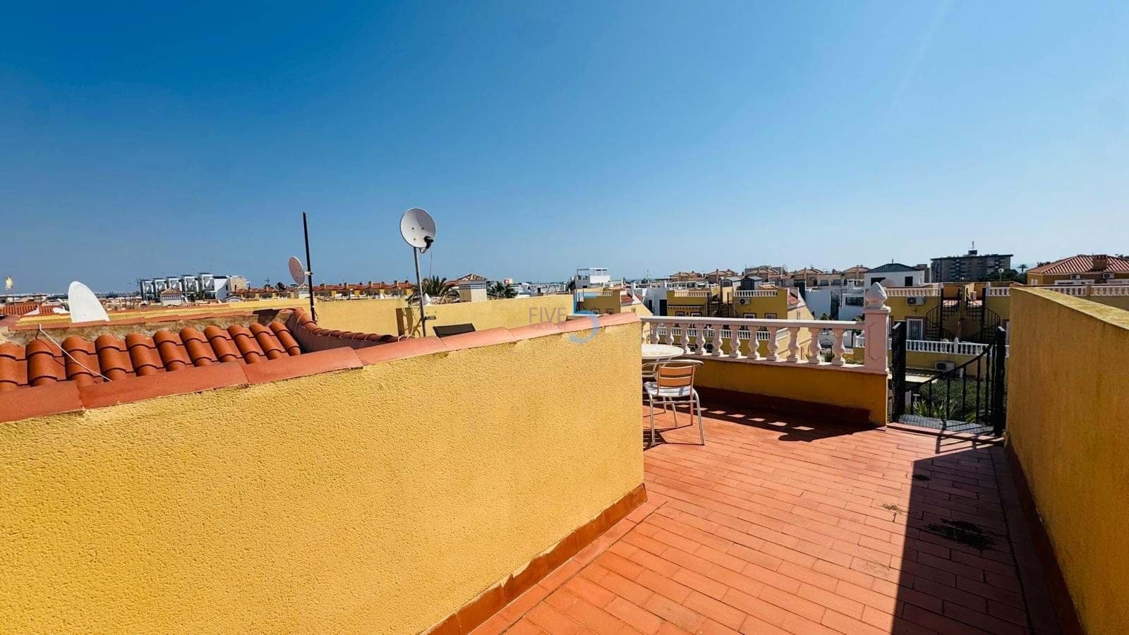 3 sypialnia Dom na sprzedaż w La Zenia z basenem - 259 000 € (Ref: 9714118)