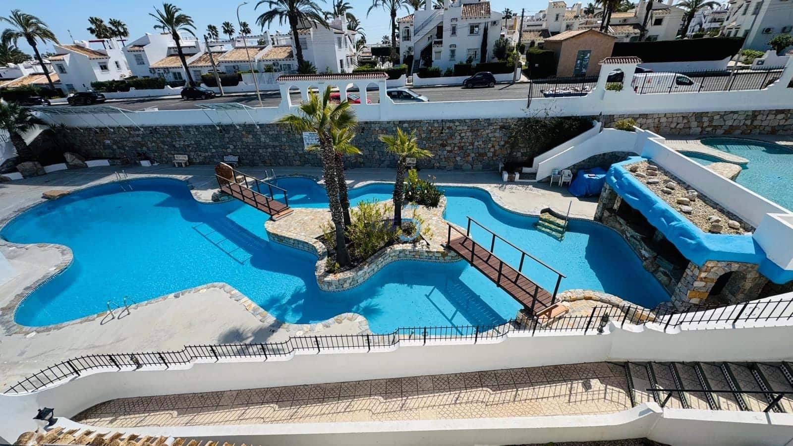 3 sypialnia Willa na sprzedaż w Villamartin z basenem - 365 000 € (Ref: 9715380)