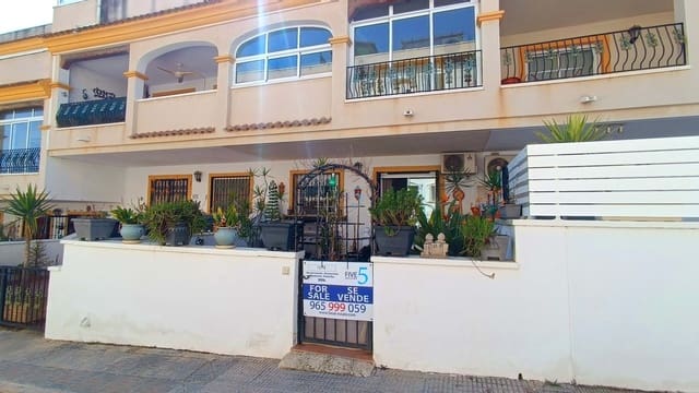 Apartamento de 4 habitaciones en San Miguel de Salinas en venta con piscina - 165.000 € (Ref: 9715711)