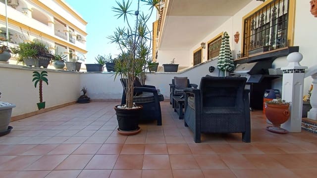 Apartamento de 4 habitaciones en San Miguel de Salinas en venta con piscina - 165.000 € (Ref: 9715711)