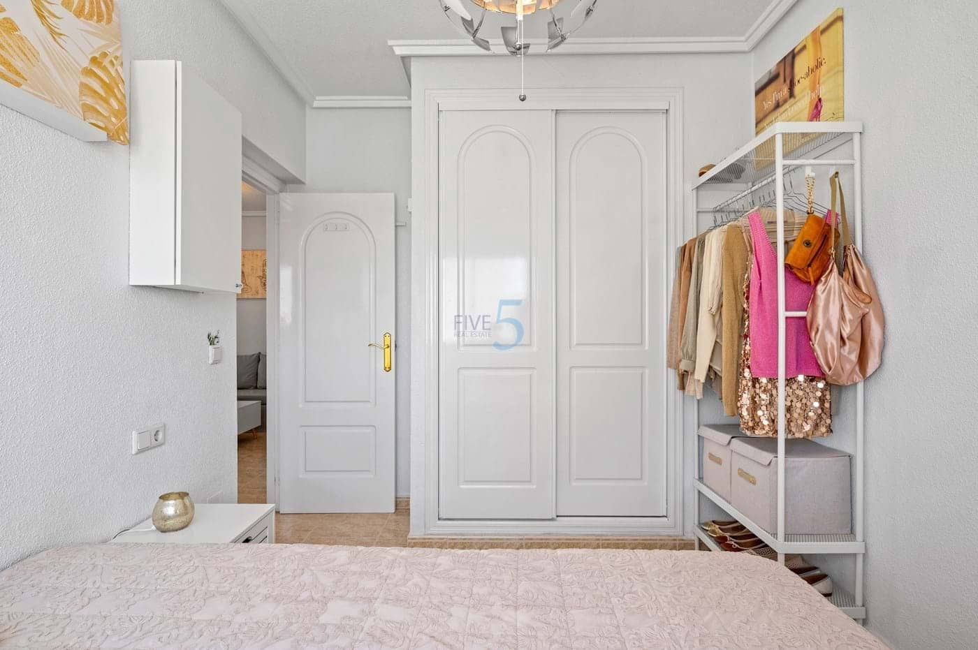 3 bedroom Villa for sale in Benijofar with pool - € 229,000 (Ref: 9715712)