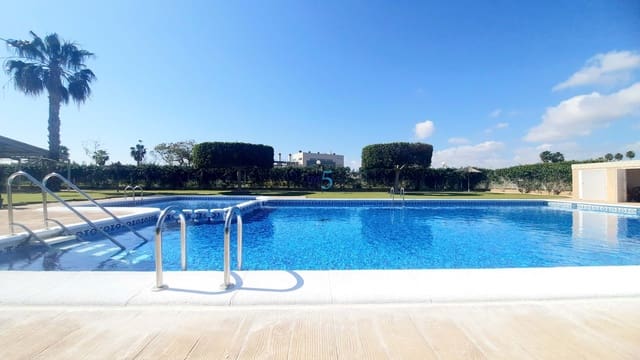 2 soverom Leilighet til salgs i Punta Prima, Orihuela med svømmebasseng garasje - € 198 000 (Ref: 9716687)