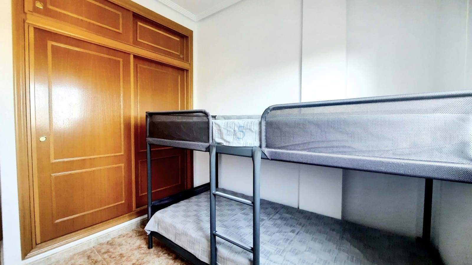 2 soverom Leilighet til salgs i Orihuela Costa med svømmebasseng garasje - € 198 000 (Ref: 9716687)