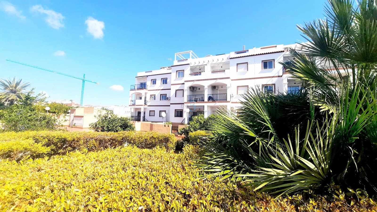 2 soverom Leilighet til salgs i Orihuela Costa med svømmebasseng garasje - € 198 000 (Ref: 9716687)