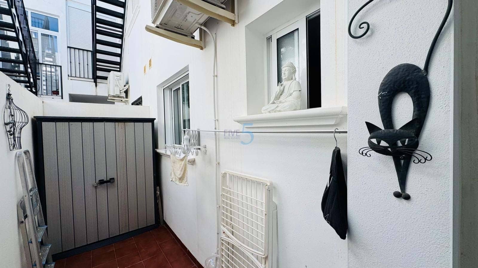 2 makuuhuone Huoneisto myytävänä paikassa Orihuela Costa mukana uima-altaan 
autotalli - 239 000 € (Ref: 9716689)