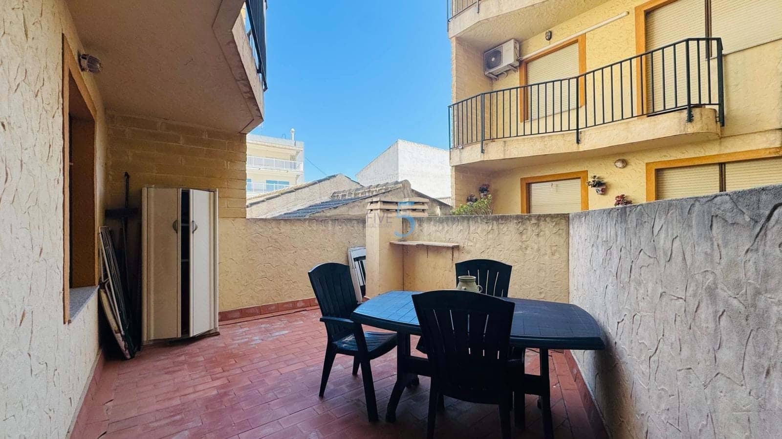 1 Zimmer Apartment zu verkaufen in Torrevieja - 99.000 € (Ref: 9719332)