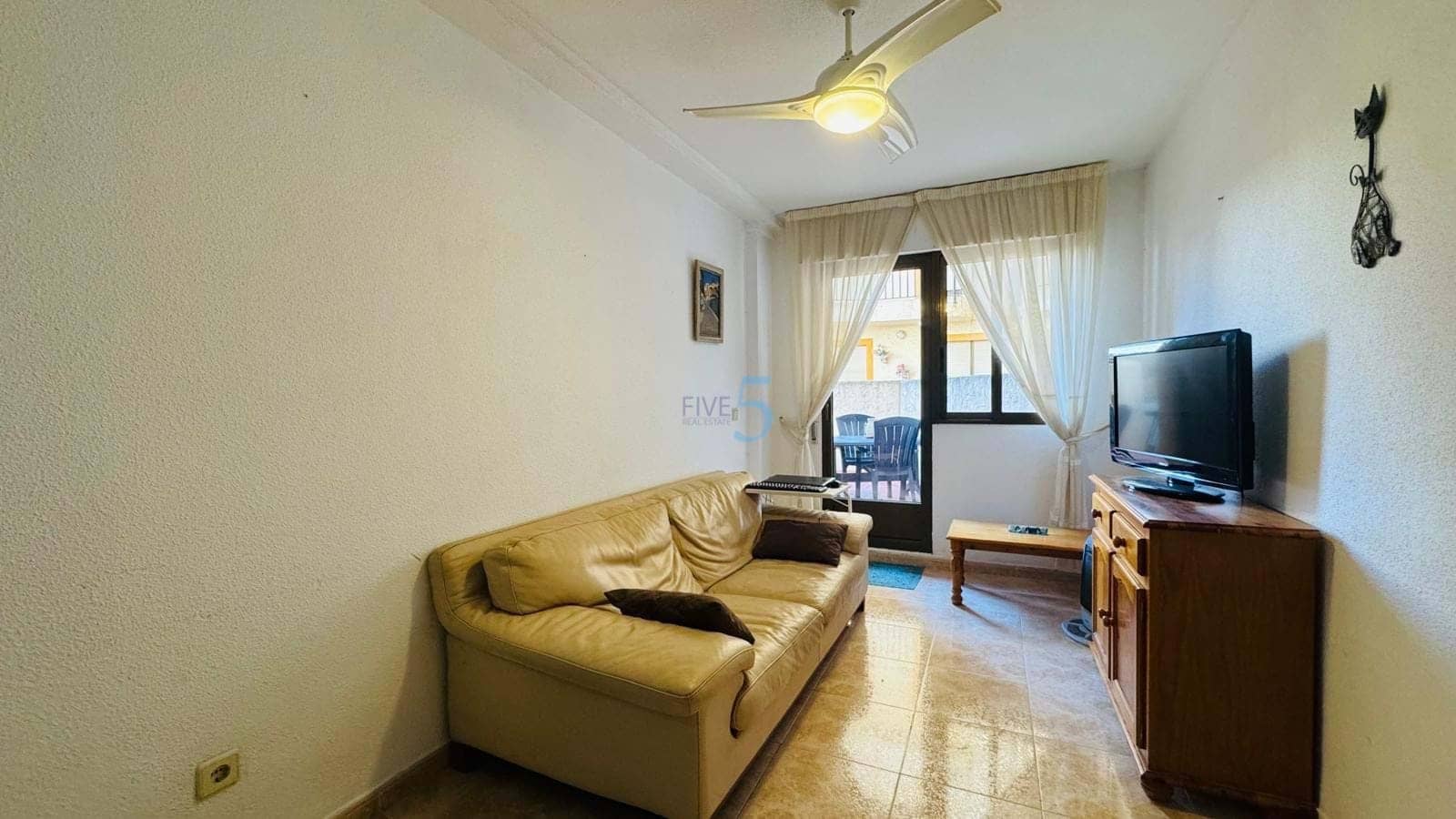1 Zimmer Apartment zu verkaufen in Torrevieja - 99.000 € (Ref: 9719332)
