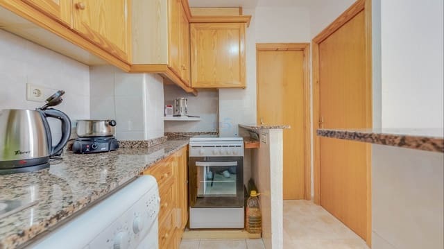 1 sypialnia Apartament na sprzedaż w Torrevieja - 89 999 € (Ref: 9719332)