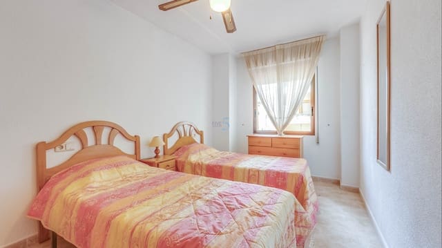 1 sypialnia Apartament na sprzedaż w Torrevieja - 89 999 € (Ref: 9719332)