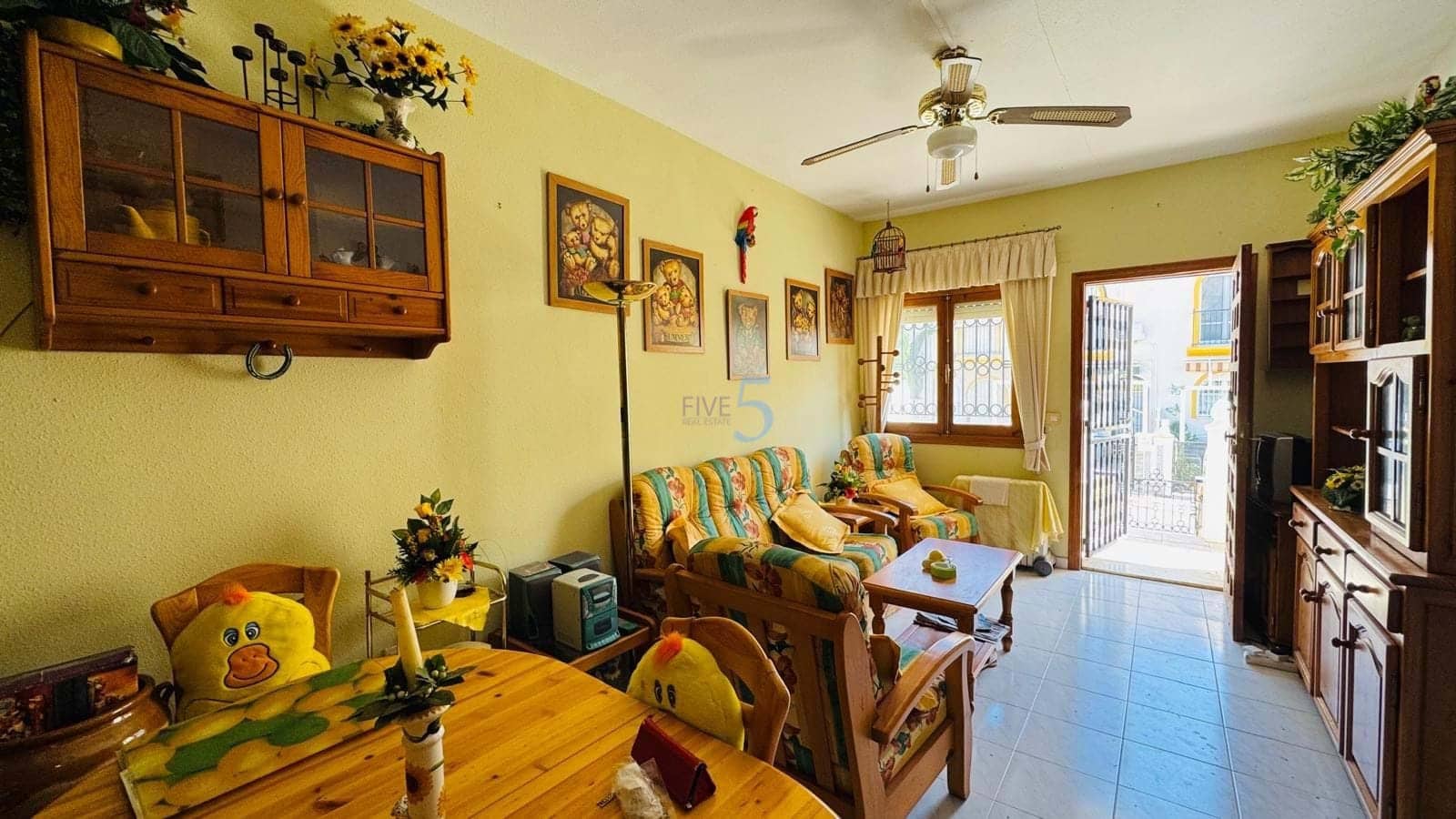 2 bedroom Bungalow for sale in La Florida with garage - € 159,995 (Ref: 9720492)