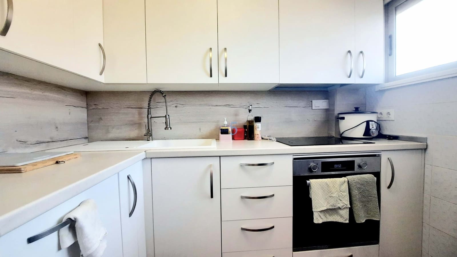 2 sovrum Lägenhet till salu i Alicante stad - 199 000 € (Ref: 9720759)