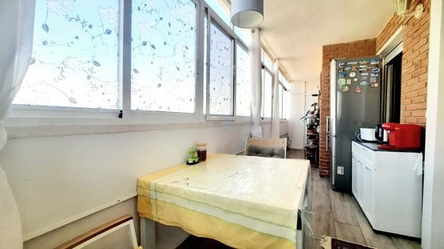 2 sovrum Lägenhet till salu i Alicante stad - 199 000 € (Ref: 9720759)