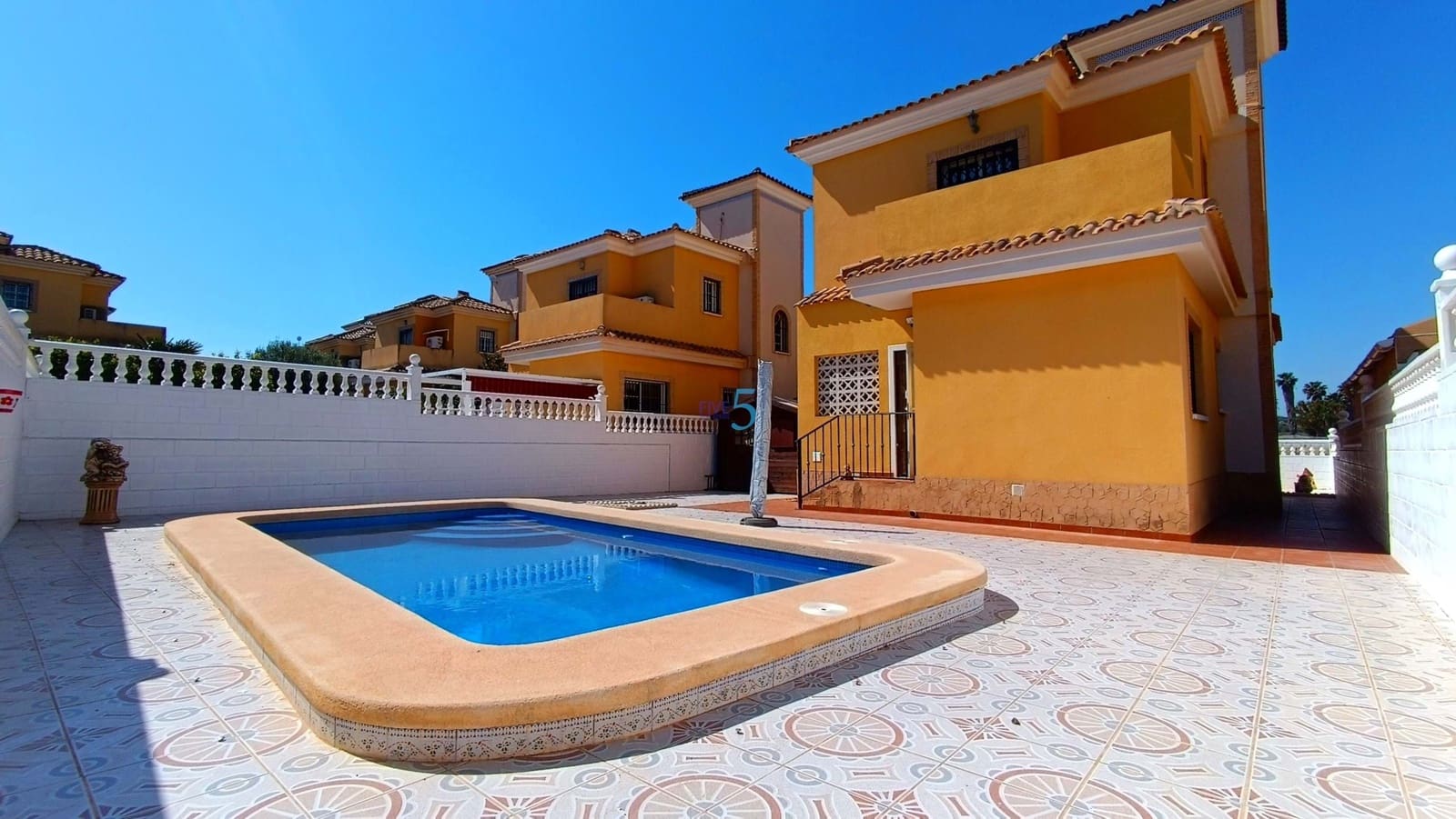 3 sypialnia Willa na sprzedaż w Lo Crispin z basenem - 285 000 € (Ref: 9720902)