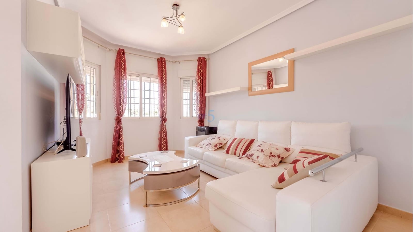 3 bedroom Villa for sale in Lo Crispin with pool - € 285,000 (Ref: 9720902)