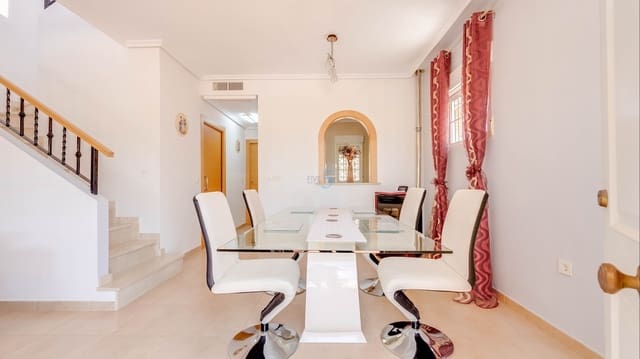 3 slaapkamer Villa te koop in Lo Crispin, Algorfa met zwembad - € 285.000 (Ref: 9720902)