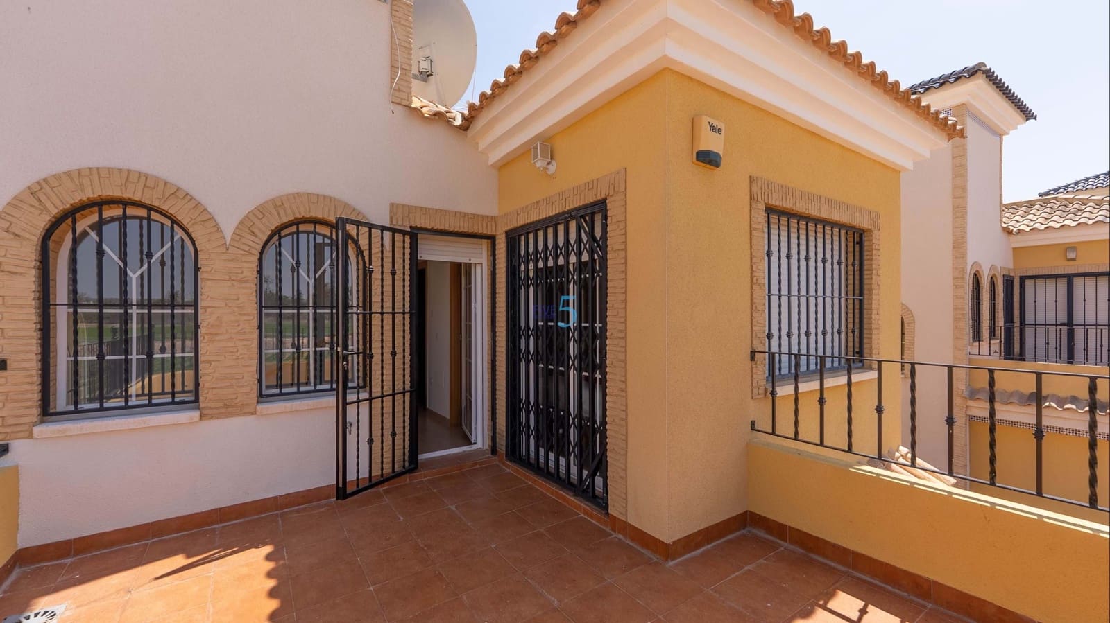 3 bedroom Villa for sale in Lo Crispin with pool - € 285,000 (Ref: 9720902)