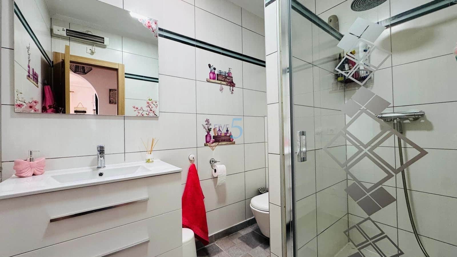 2 soveværelse Bungalow til salg i Ciudad Quesada med swimmingpool - € 167.950 (Ref: 9723558)