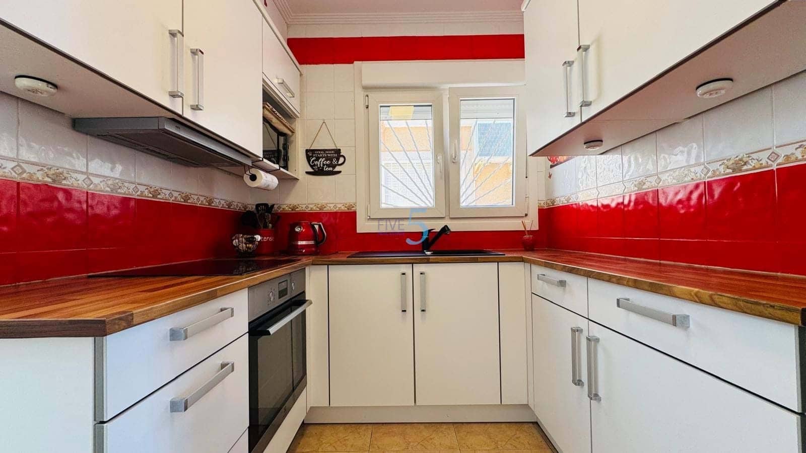 2 soveværelse Bungalow til salg i Ciudad Quesada med swimmingpool - € 167.950 (Ref: 9723558)