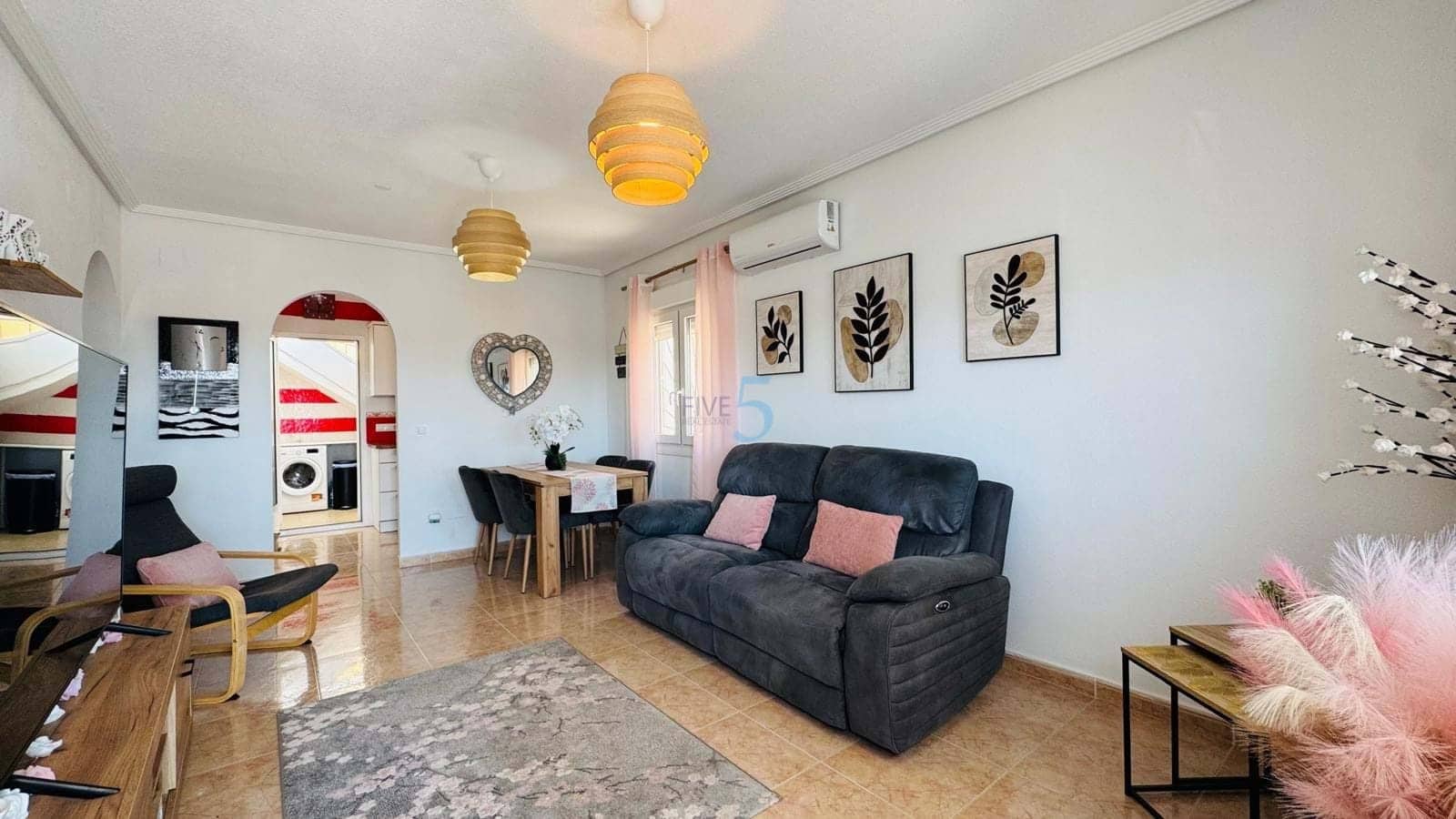 2 soveværelse Bungalow til salg i Ciudad Quesada med swimmingpool - € 167.950 (Ref: 9723558)