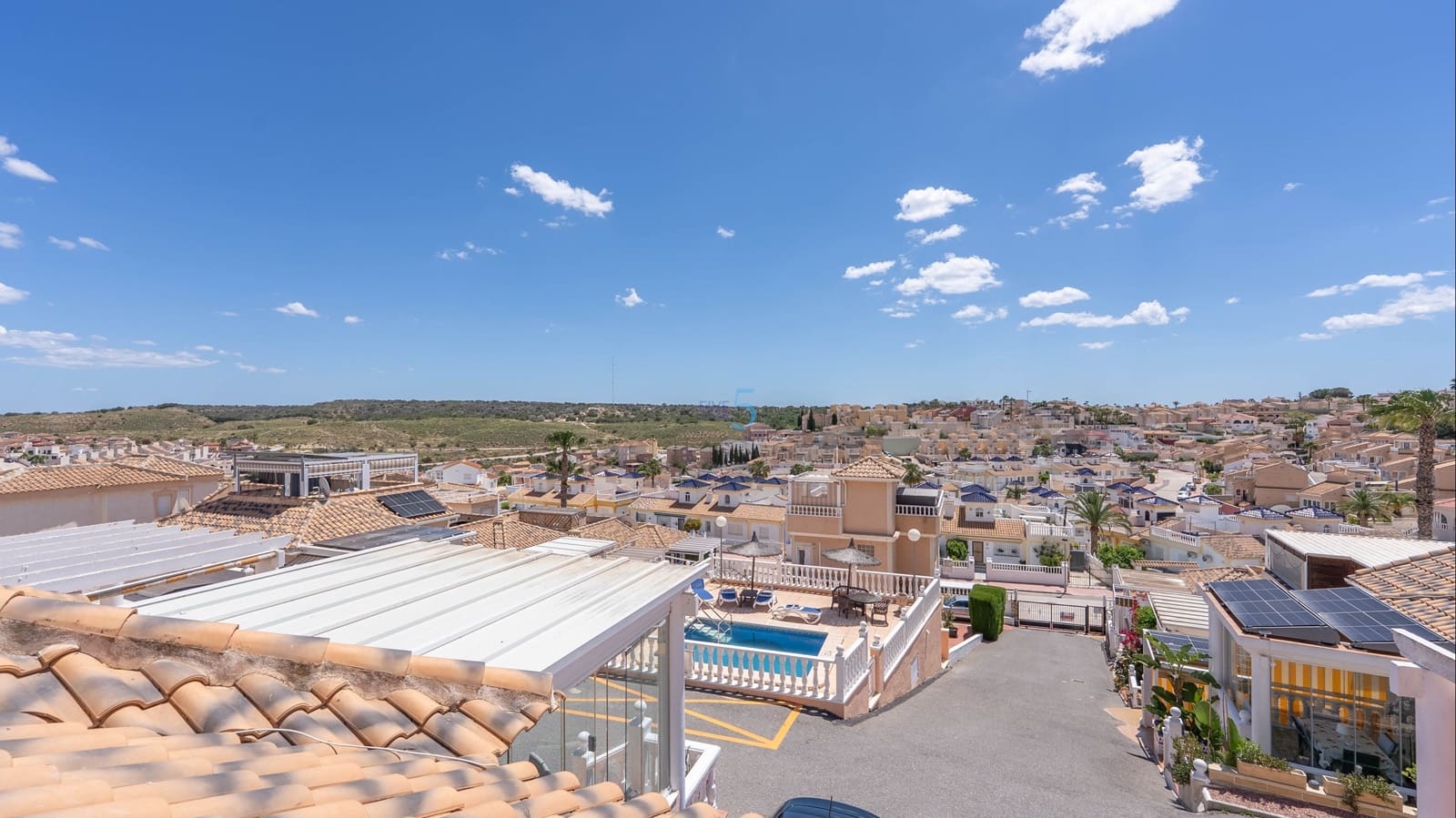 2 sovrum Bungalow till salu i Ciudad Quesada med pool - 164 500 € (Ref: 9723558)