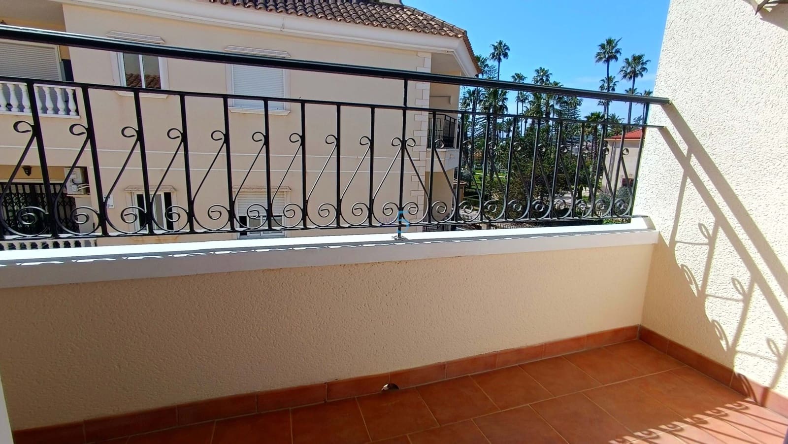 3 bedroom Apartment for sale in Jacarilla with pool garage - € 139,995 (Ref: 9725029)