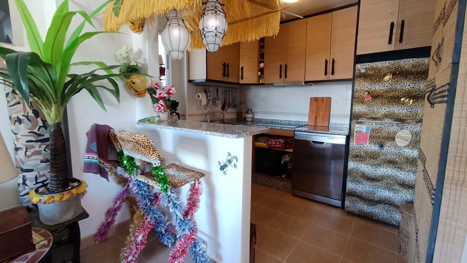 3 bedroom Apartment for sale in Jacarilla with pool garage - € 139,995 (Ref: 9725029)