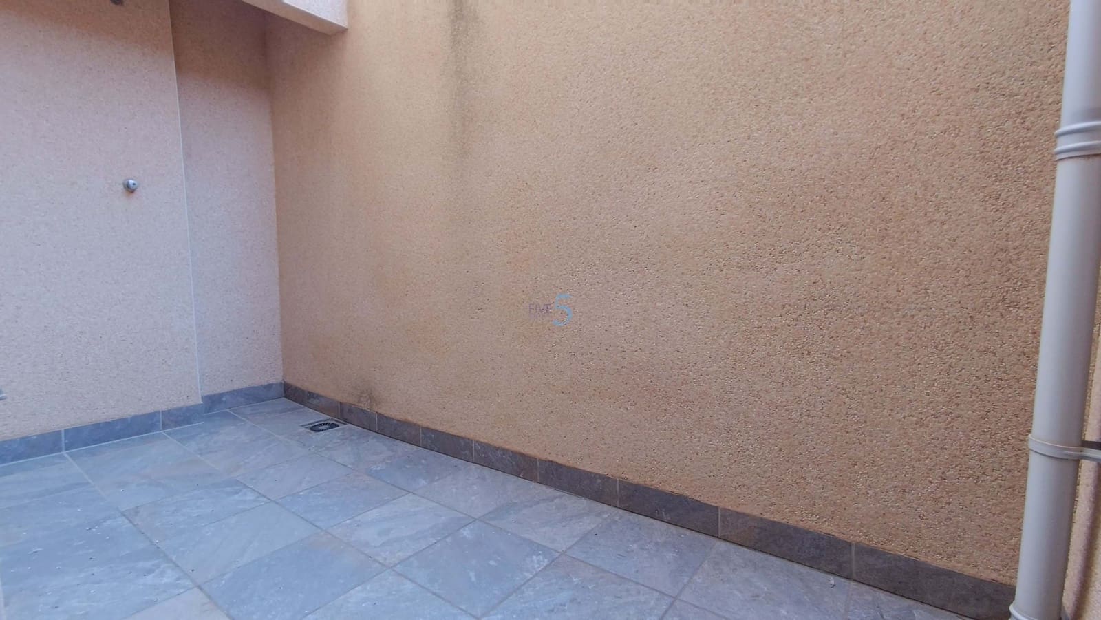 2 Zimmer Haus zu verkaufen in Torrevieja mit Pool - 129.995 € (Ref: 9725030)