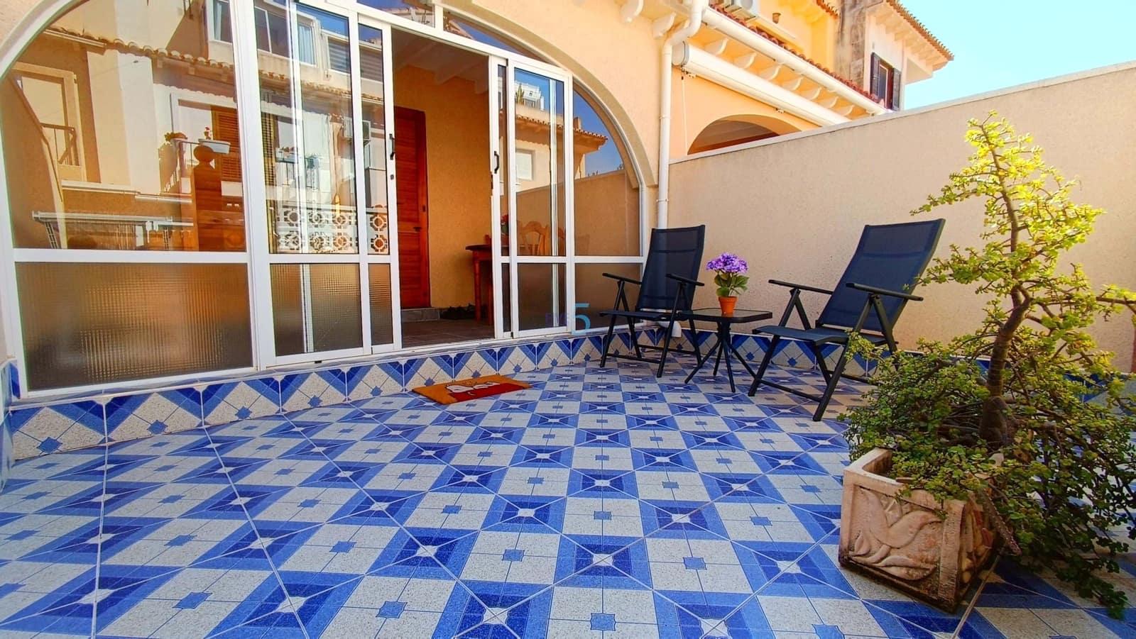 2 Zimmer Haus zu verkaufen in Torrevieja mit Pool - 129.995 € (Ref: 9725030)