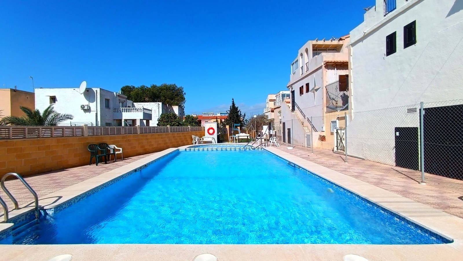 2 Zimmer Haus zu verkaufen in Torrevieja mit Pool - 129.995 € (Ref: 9725030)