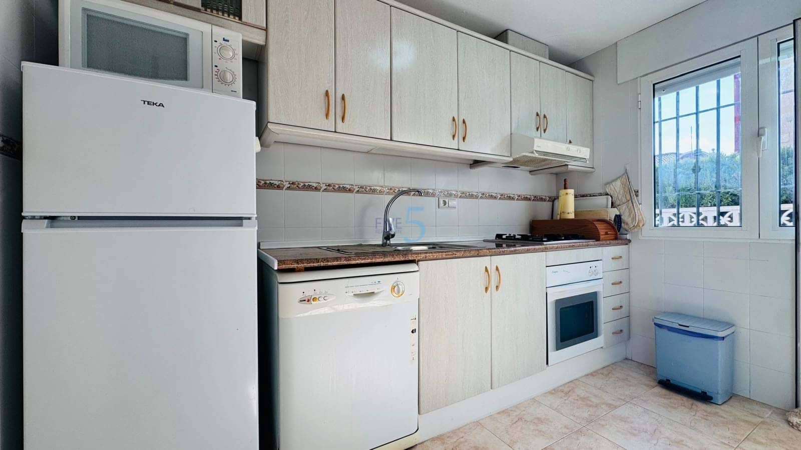 3 sypialnia Dom na sprzedaż w Dehesa de Campoamor z basenem - 279 995 € (Ref: 9727434)